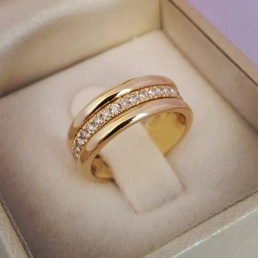 SARAH | Anillo vintage con circonitas incrustadas